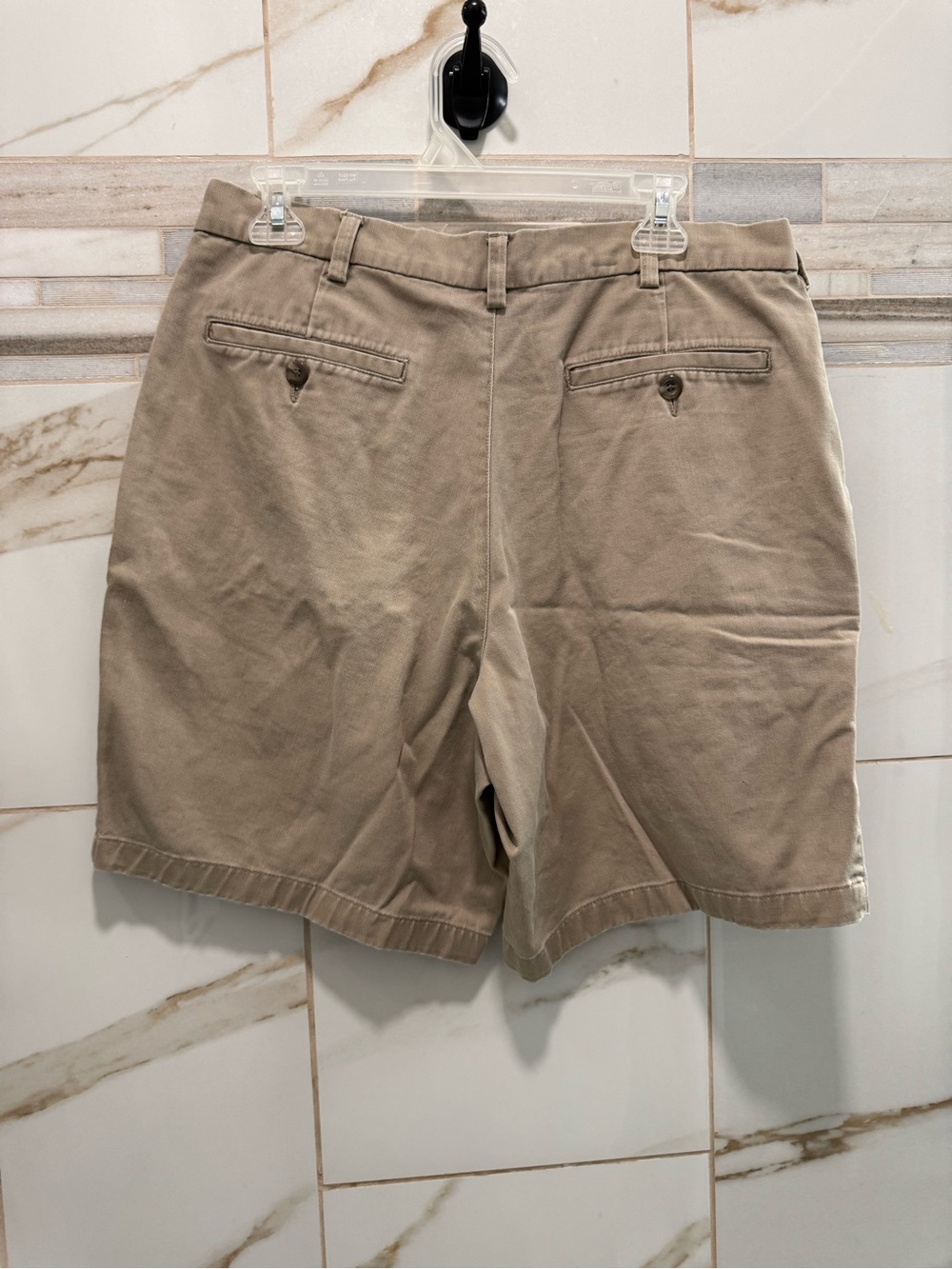Vintage Roundtree & Yorke Men’s Size 34 Khaki Chino Shorts Cotton Y2K - Picture 4 of 7